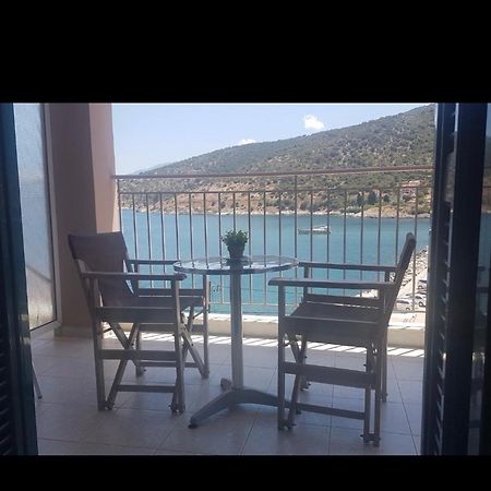 Poseidon Apartments Αγία Ευφημία Εξωτερικό φωτογραφία